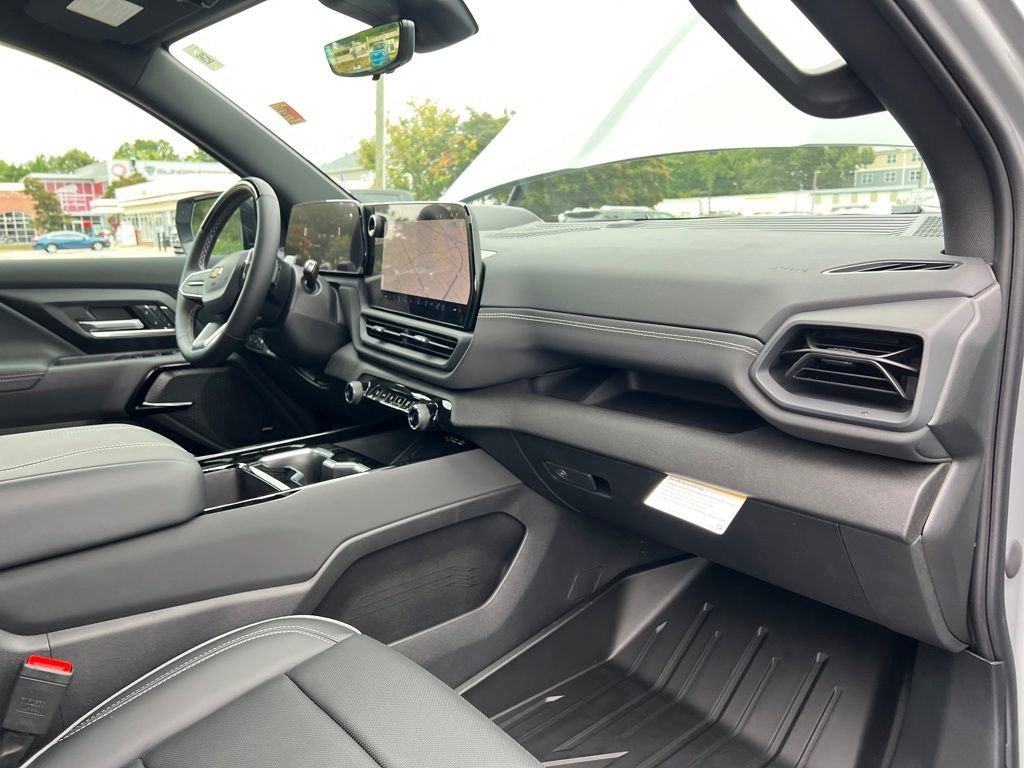 2026 Chevrolet Silverado EV LT - Photo 34