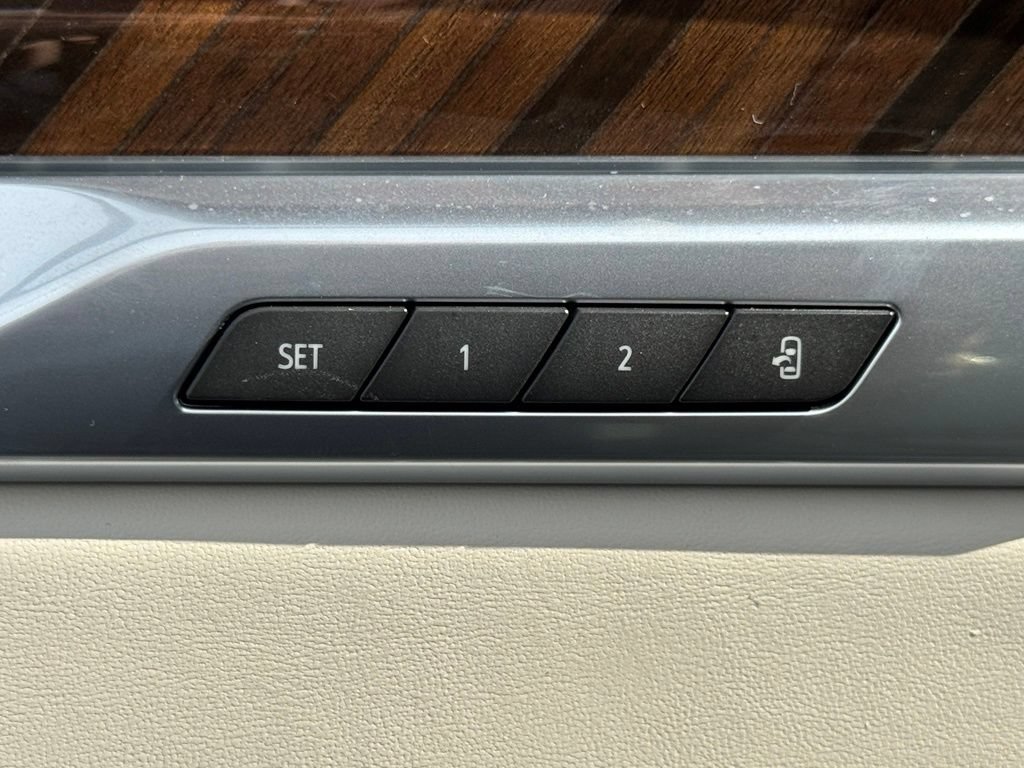 2026 Cadillac Escalade Platinum Luxury - Photo 18