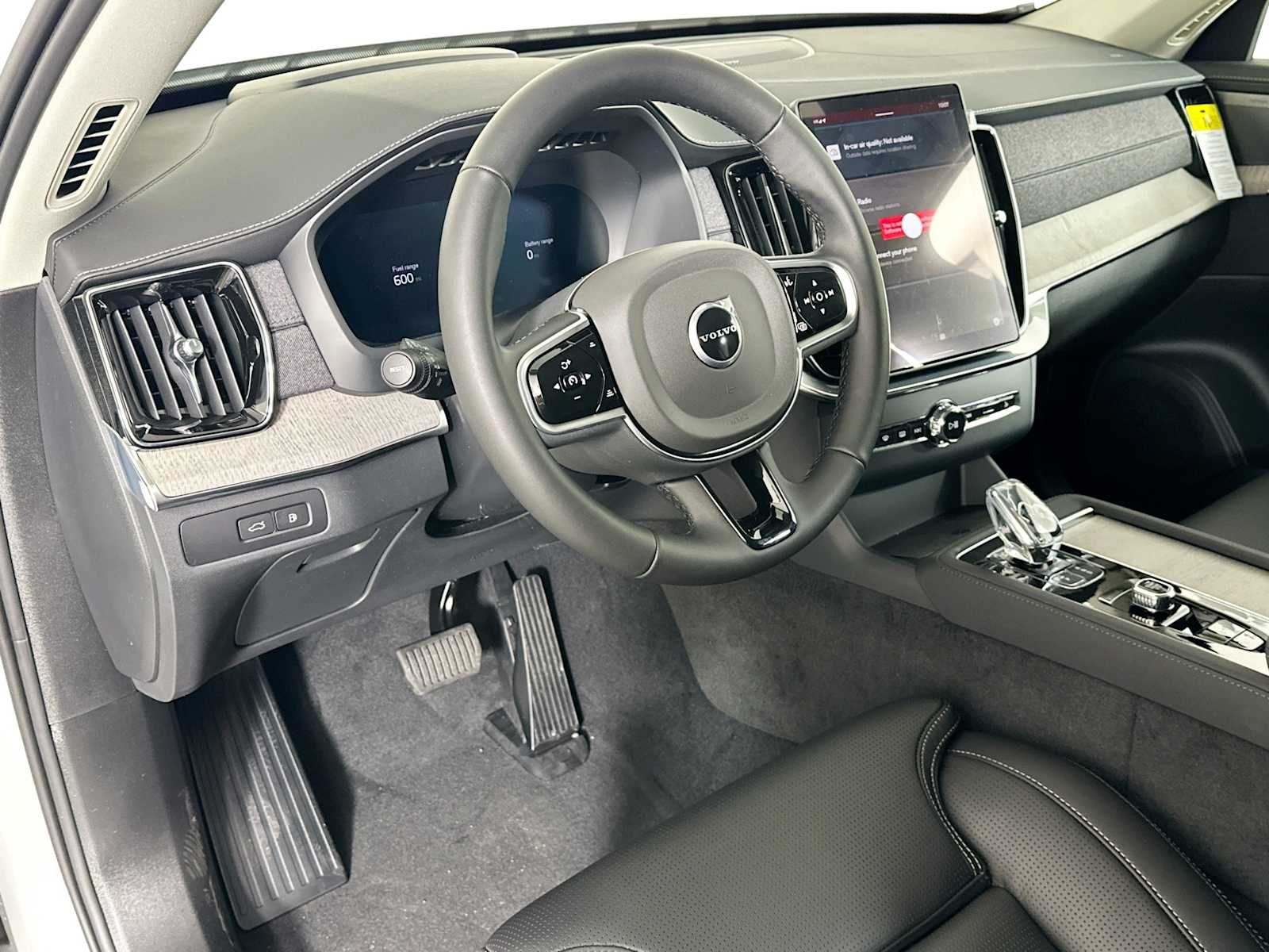 2025 Volvo XC90 Ultra - Photo 9