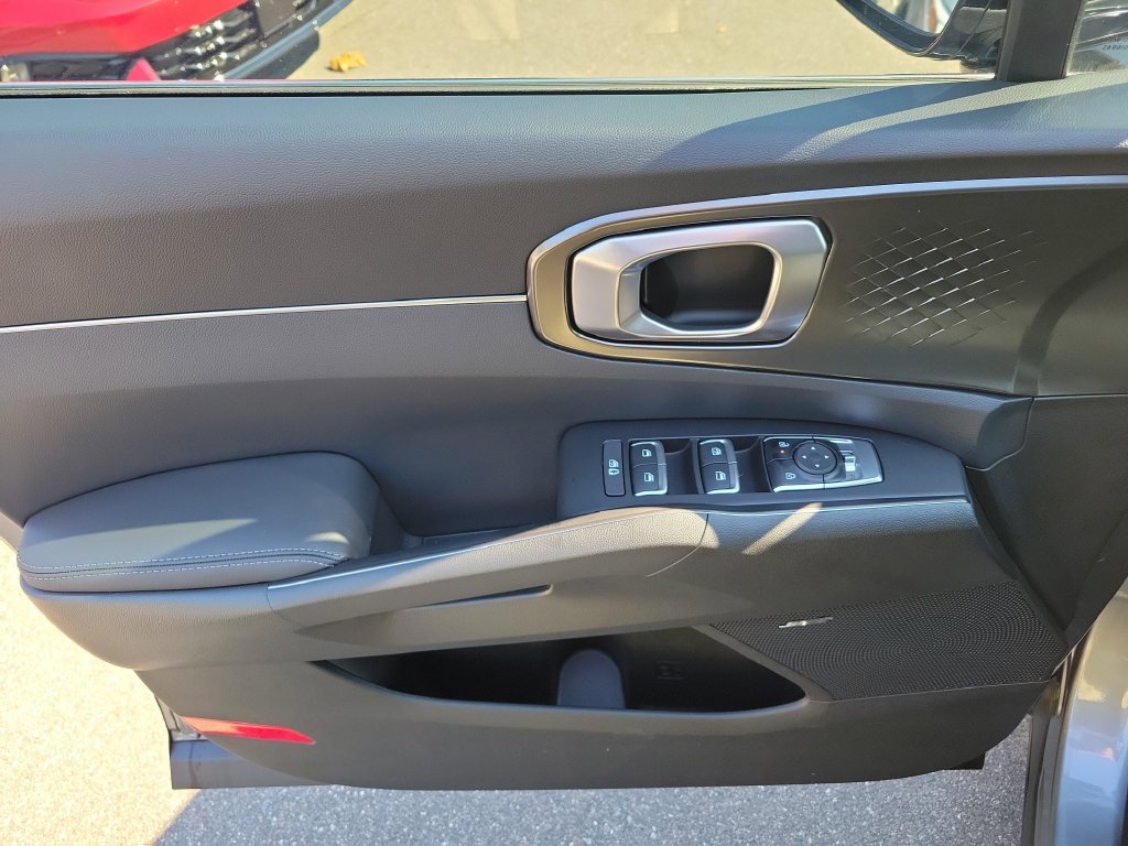 New 2026 Steel Gray Kia EX image 21