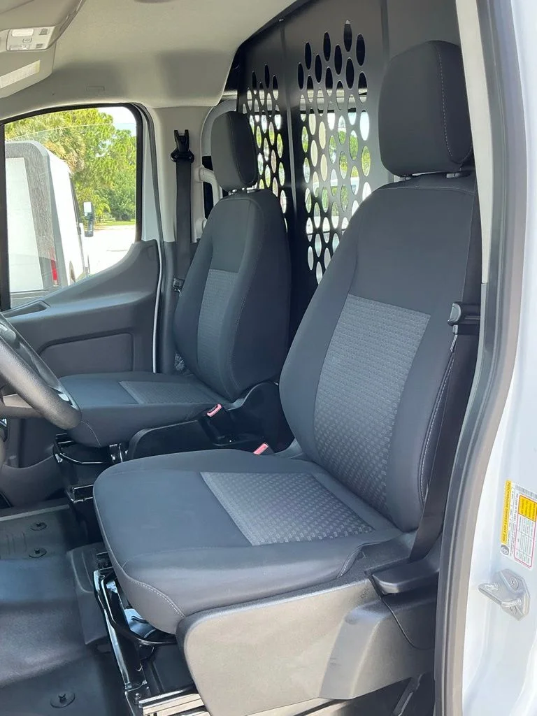 Used 2025 White Ford Base image 37