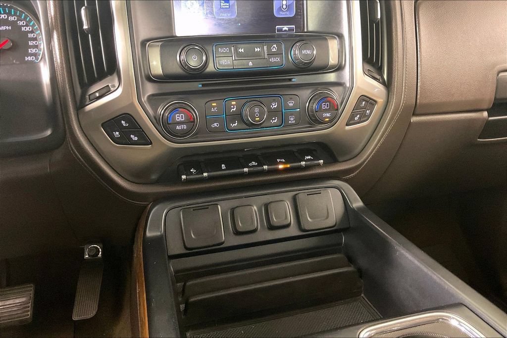 2017 Chevrolet Silverado 1500 LTZ - Photo 8