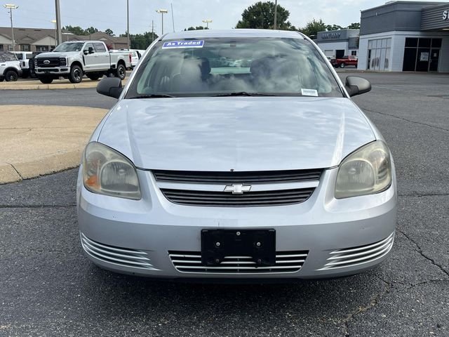 Used 2010 Silver Chevrolet LS image 8