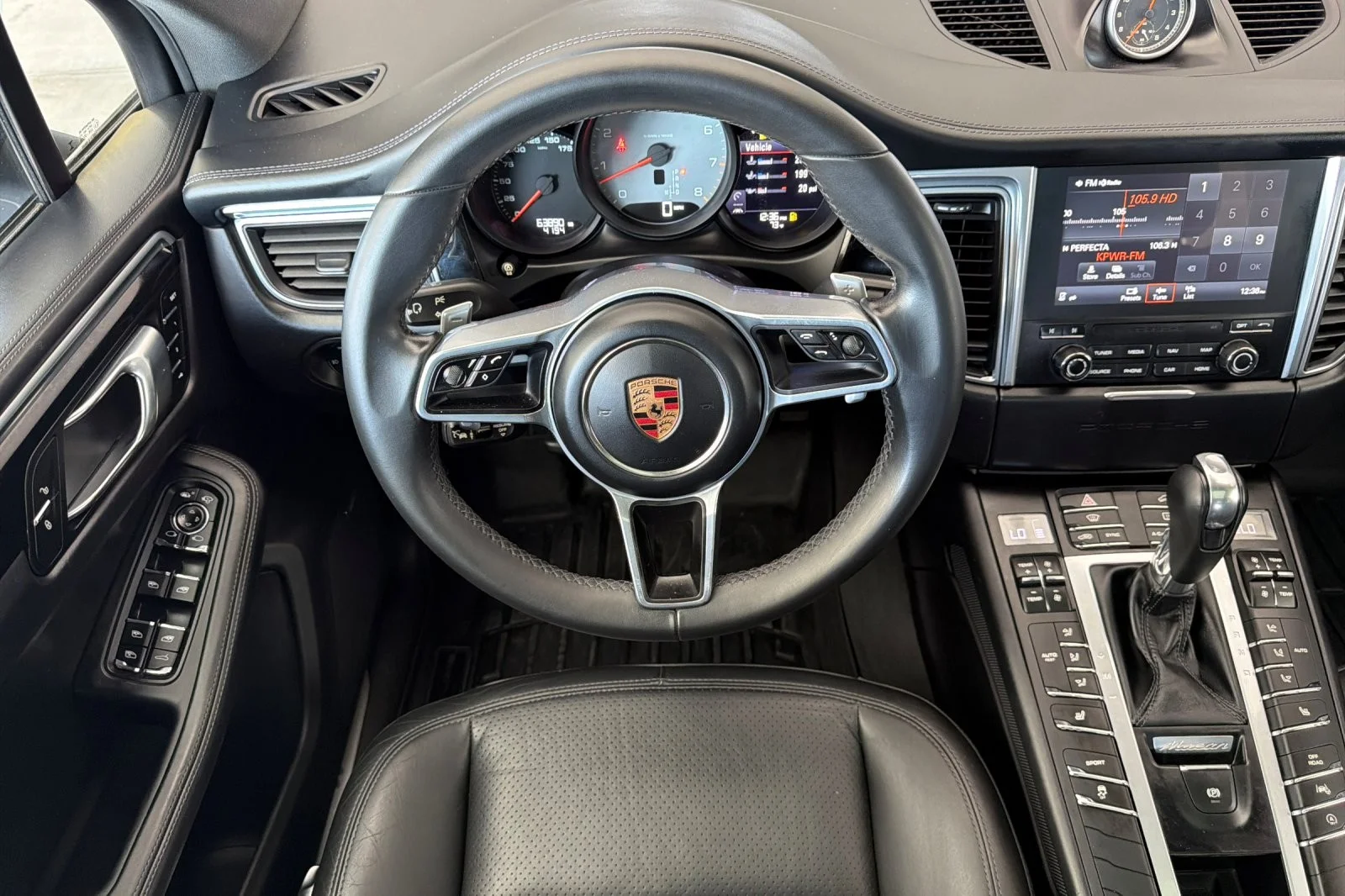 Used 2018 GRAY Porsche S image 13