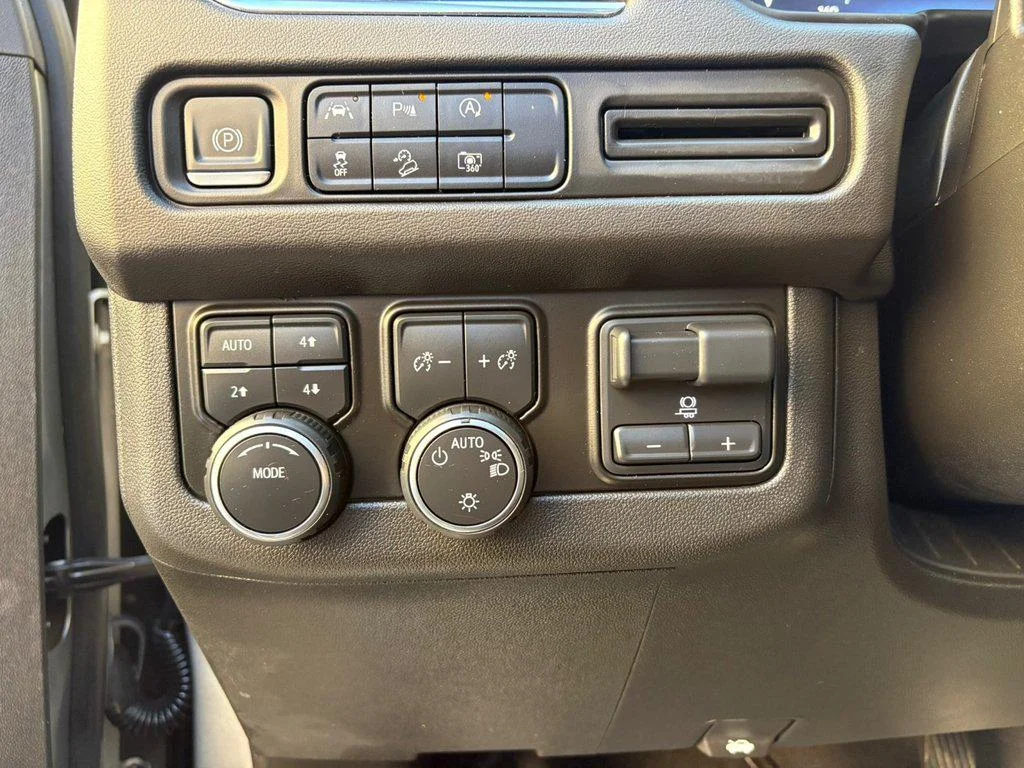 Used 2023 Dark Ash Metallic Chevrolet Z71 image 13