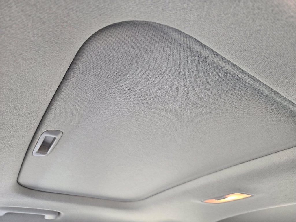 Certified Used 2025 White Hyundai SEL image 11