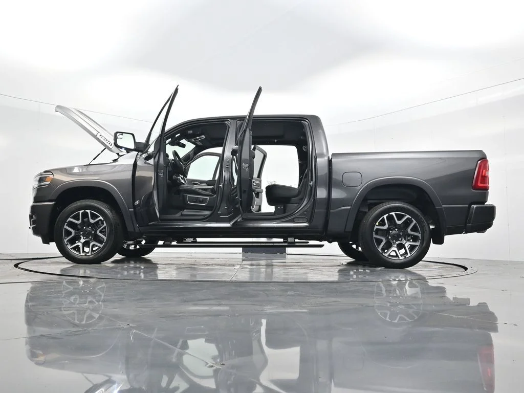 New 2026 Granite Crystal Metallic Clear-Coat Exterior Paint RAM Laramie image 49