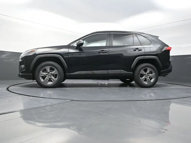 Used 2024 Black Toyota XLE image 33