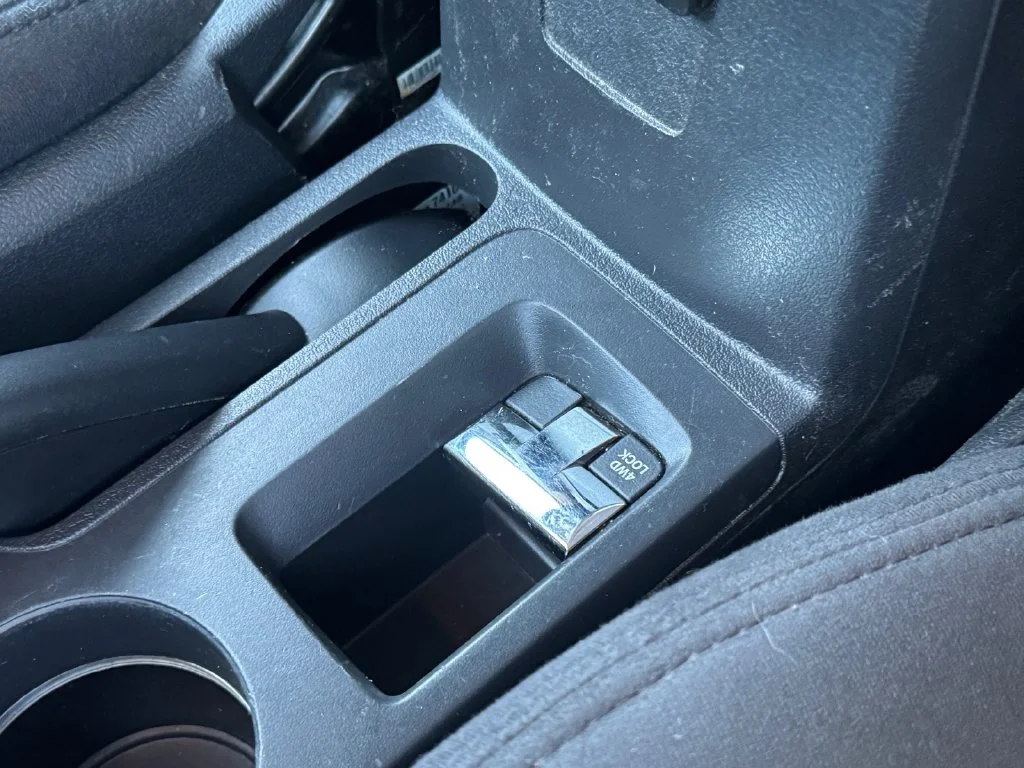 Used 2016 Gray Jeep Latitude image 25
