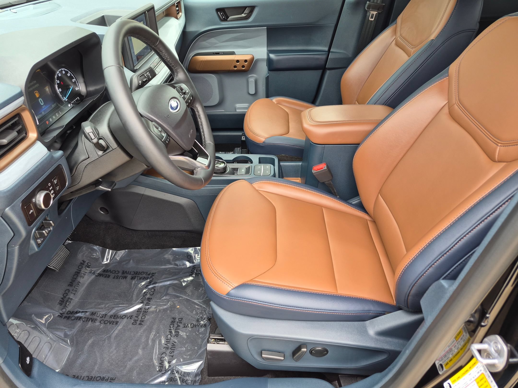 Used 2023 Shadow Black Ford LARIAT image 11