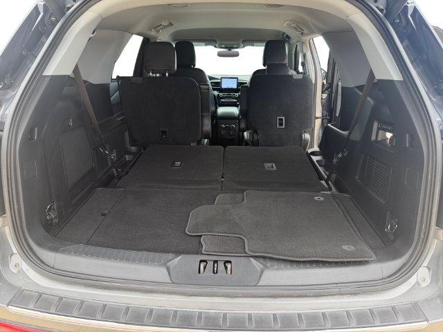 Used 2021 Gray Ford Limited image 18