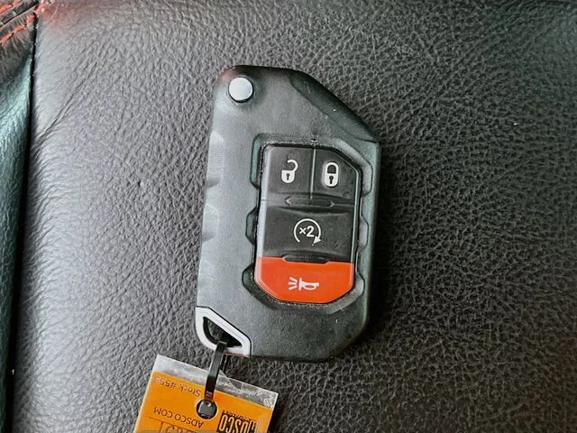 Used 2020 Orange Jeep Unlimited Rubicon image 30