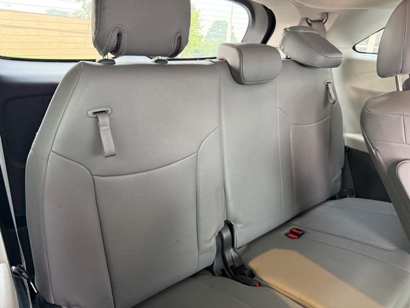 Used 2023 Pearl Toyota XLE image 13