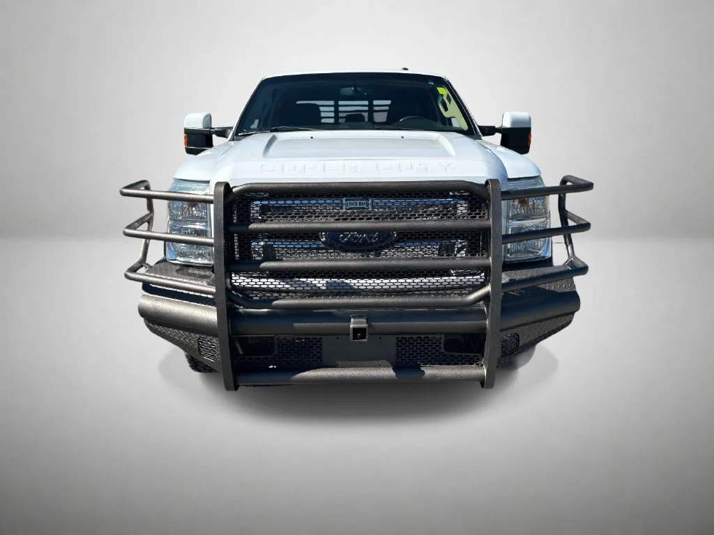 Used 2016 White Ford King Ranch image 8