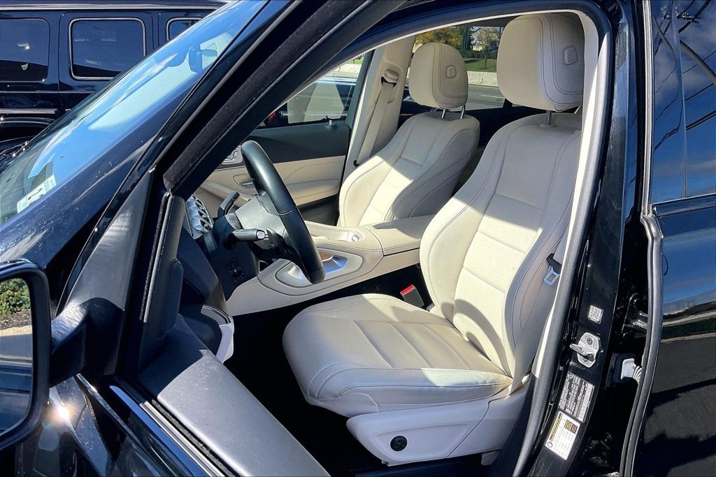 2022 Mercedes-Benz GLE GLE450 - Photo 6