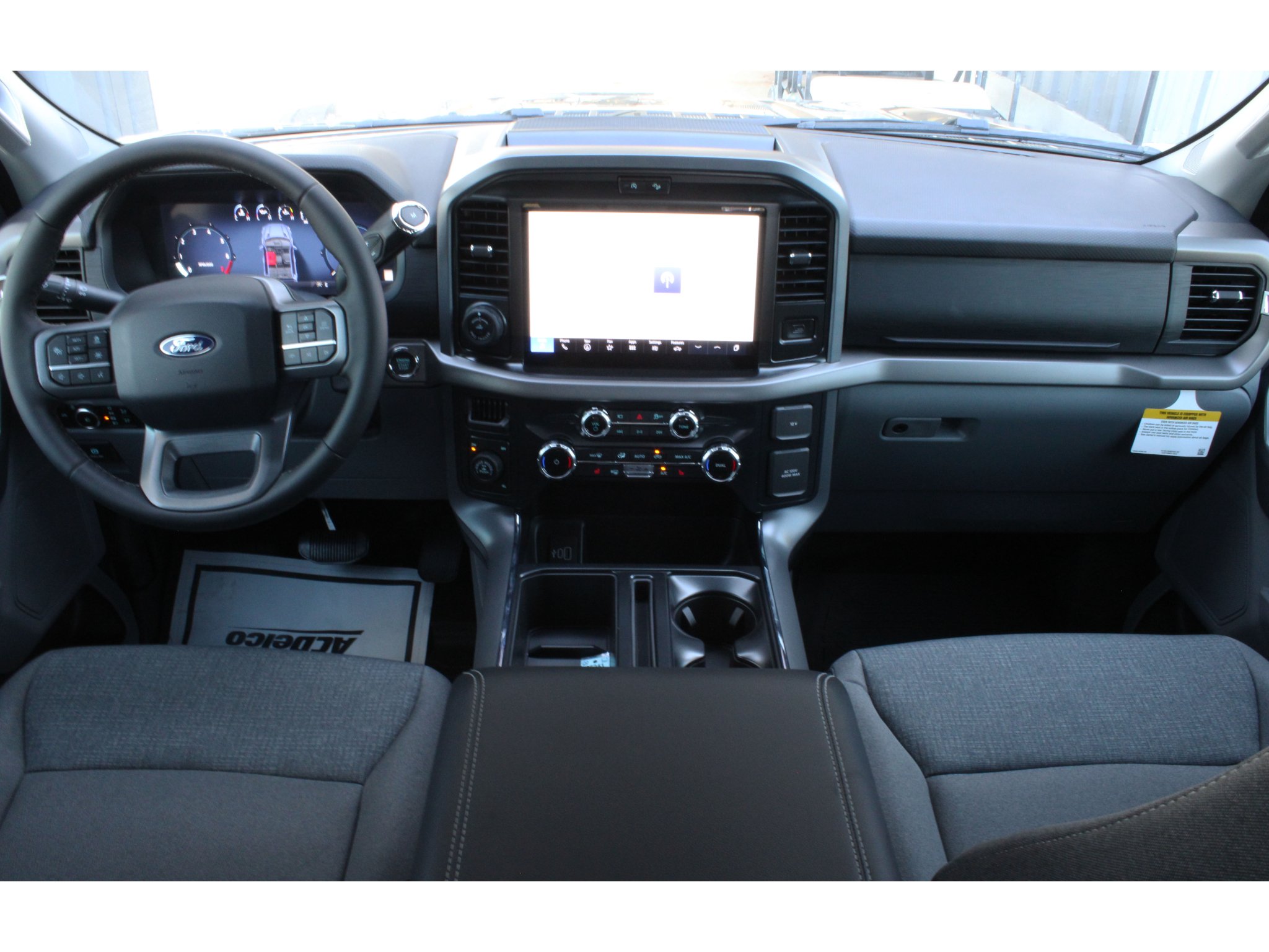 New 2026 Carbonized Gray Metallic Ford XLT image 16
