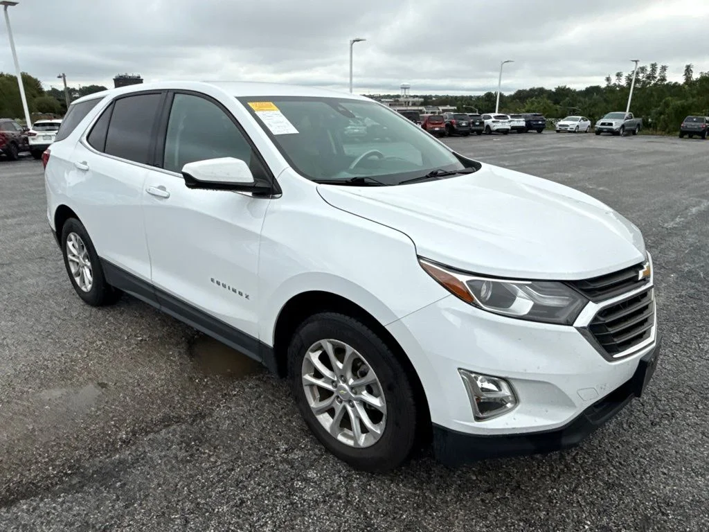 Used 2020 White Chevrolet LT image 8