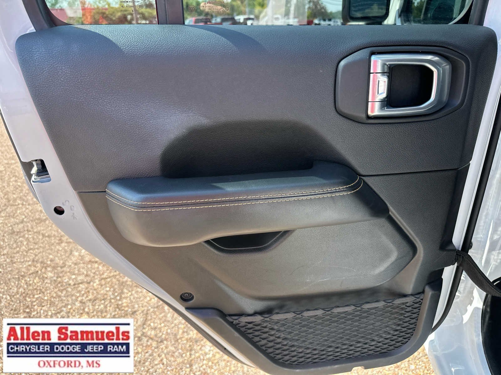 Certified Used 2025 Bright White Clearcoat Jeep Sahara image 44
