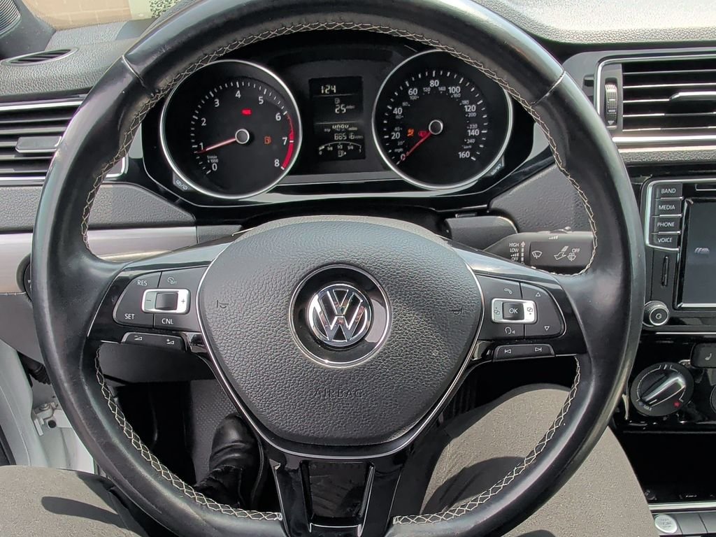 Used 2016 Pure White Volkswagen 1.8T Sport image 14