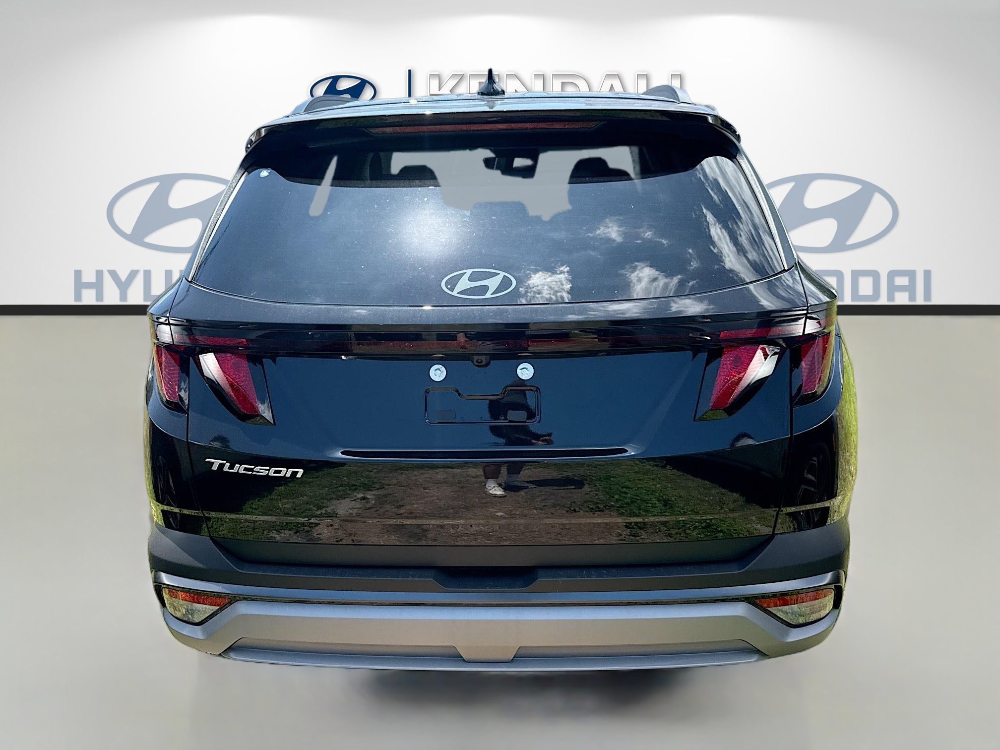 New 2026 Phantom Black Hyundai SEL FWD image 30
