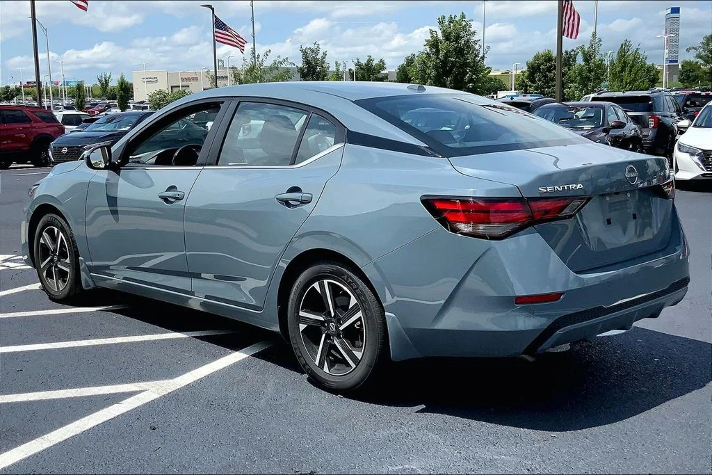 Used 2025 Gray Nissan SV image 2