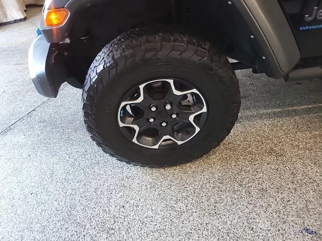 Used 2023 Black Jeep Rubicon 4xe image 3