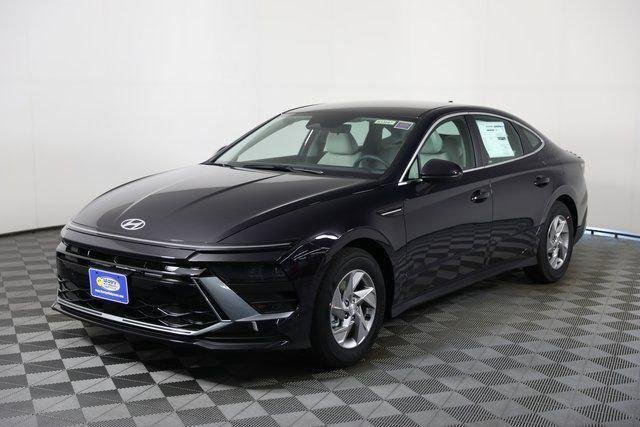 New 2026 Blue Hyundai SE image 66