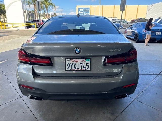 Used 2023 Skyscraper Gray Metallic BMW 540i image 6