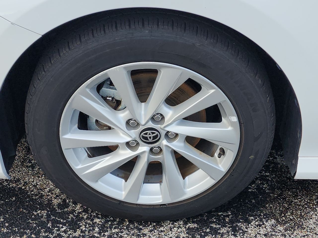 Used 2024 White Toyota LE image 10