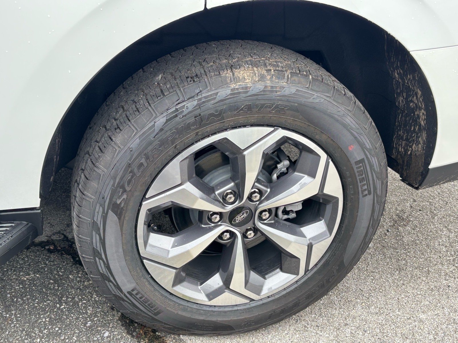 New 2027 Star White Metallic Tri-Coat Ford Active image 5