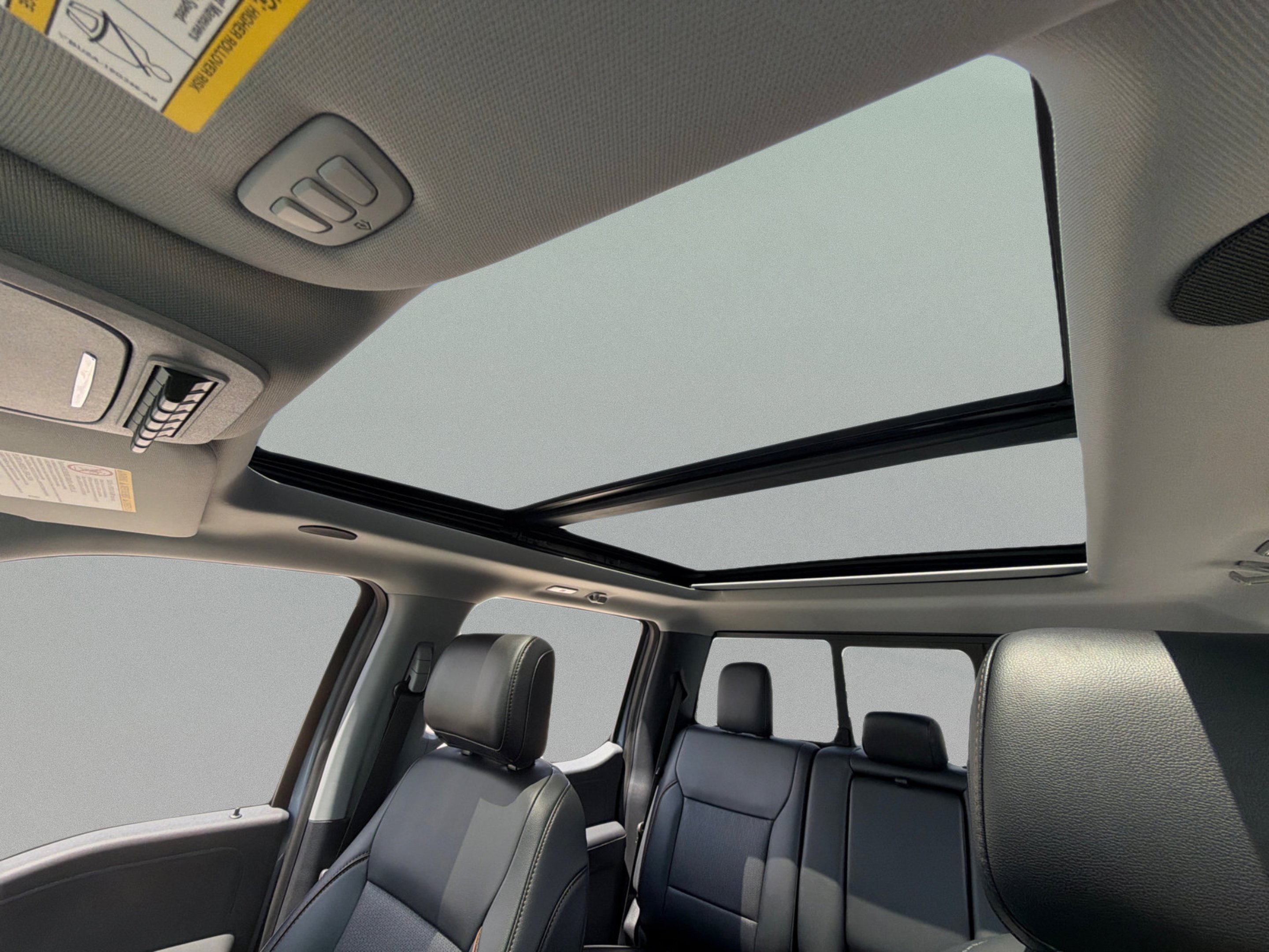 New 2026 Glacier Gray Metallic Tri-Coat Ford F-250® Lariat® image 33