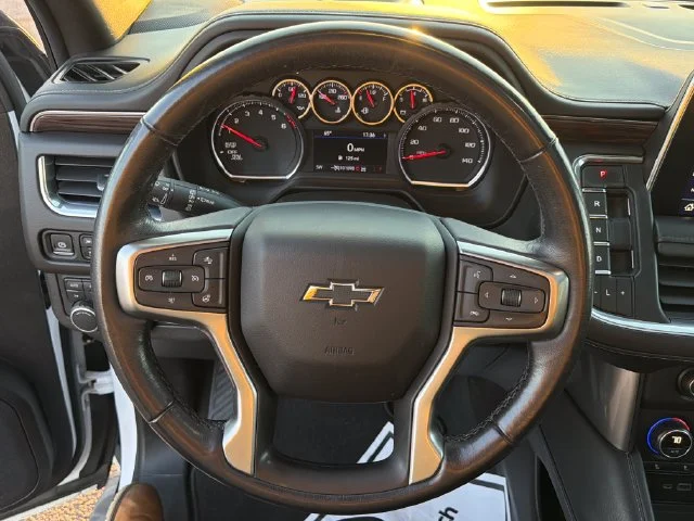 Used 2021 SUMMIT WHITE Chevrolet Z71 image 21