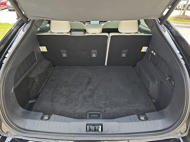 Used 2023 Black Ford Premium image 12
