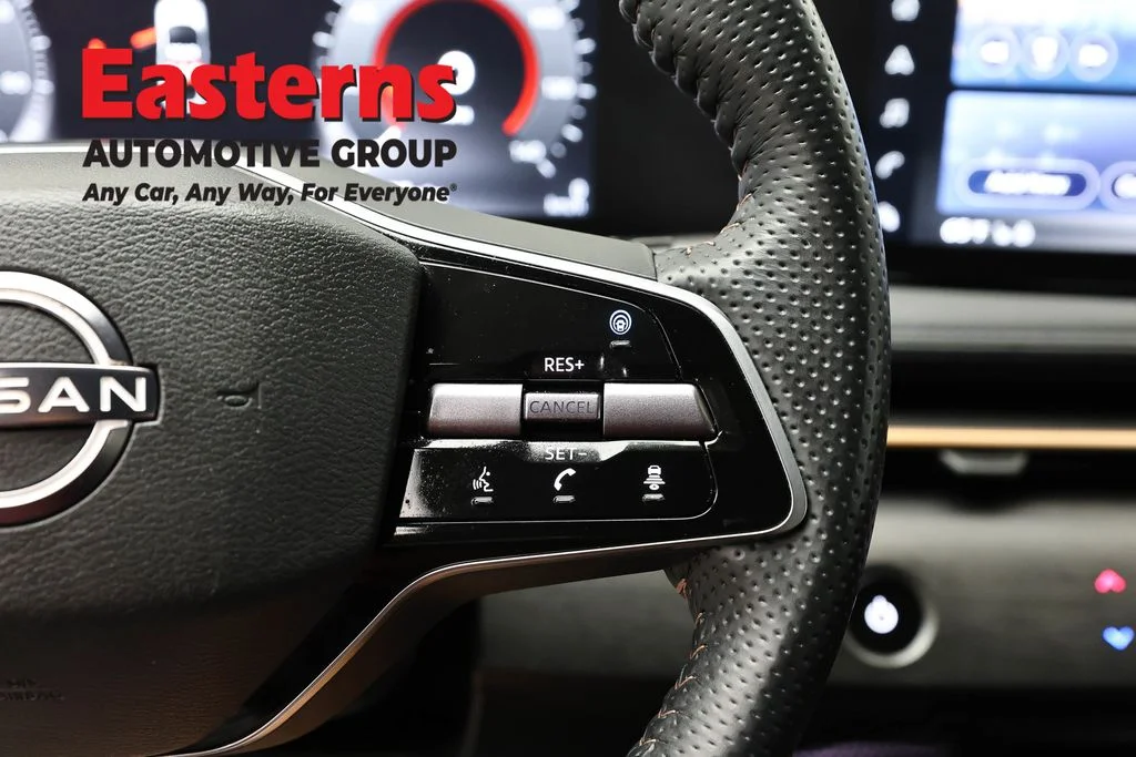 Used 2023 Gray Nissan ENGAGE image 15