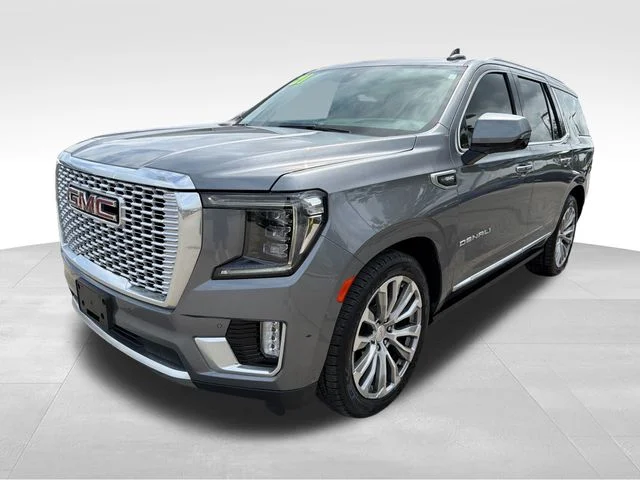 Used 2021 Gray GMC Denali image 3