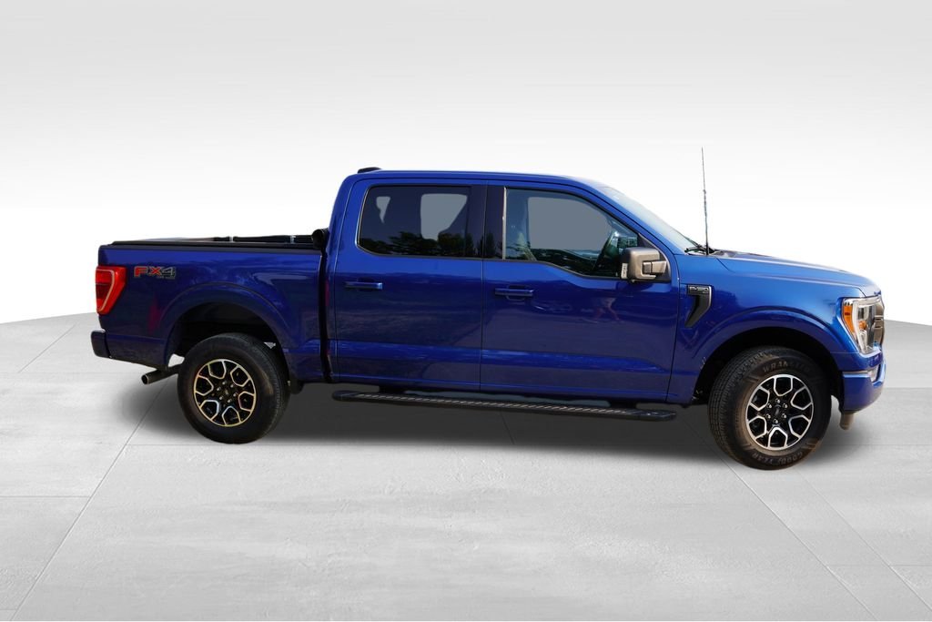 Used 2023 Blue Ford XLT image 2