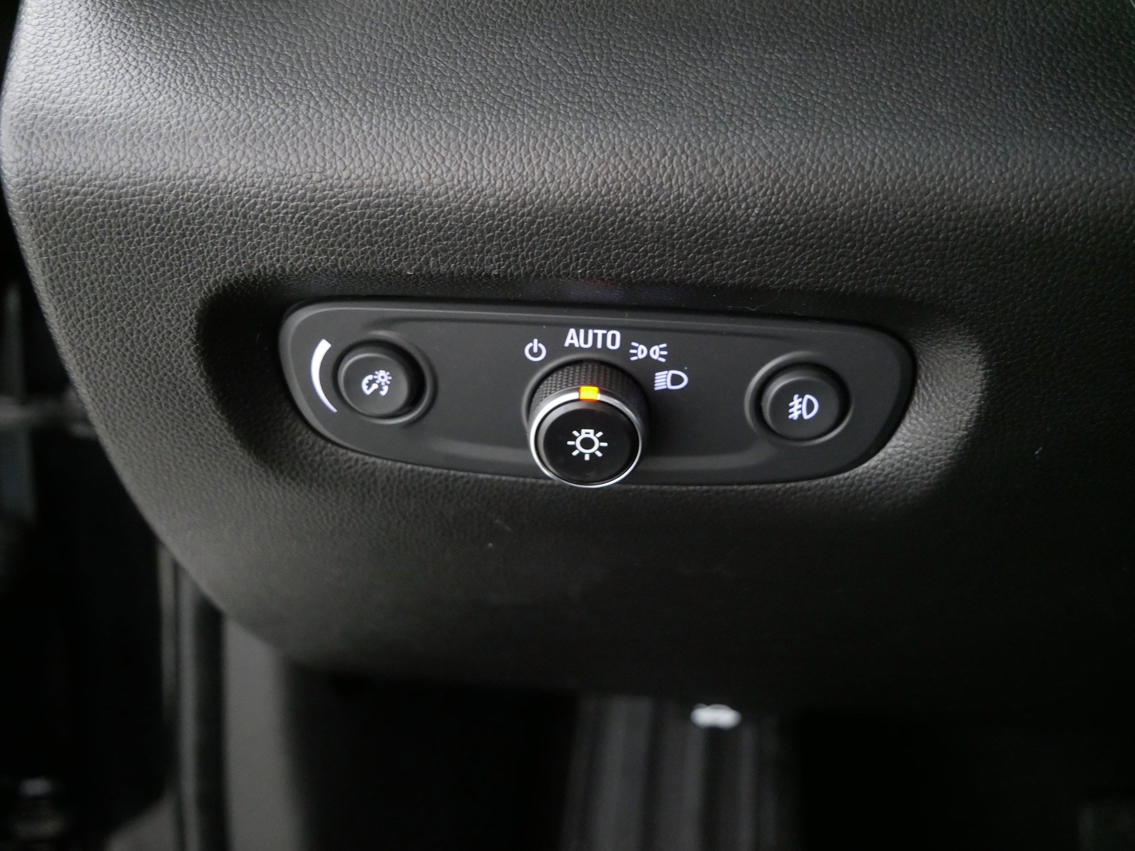 2019 Chevrolet Traverse Premier - Photo 26