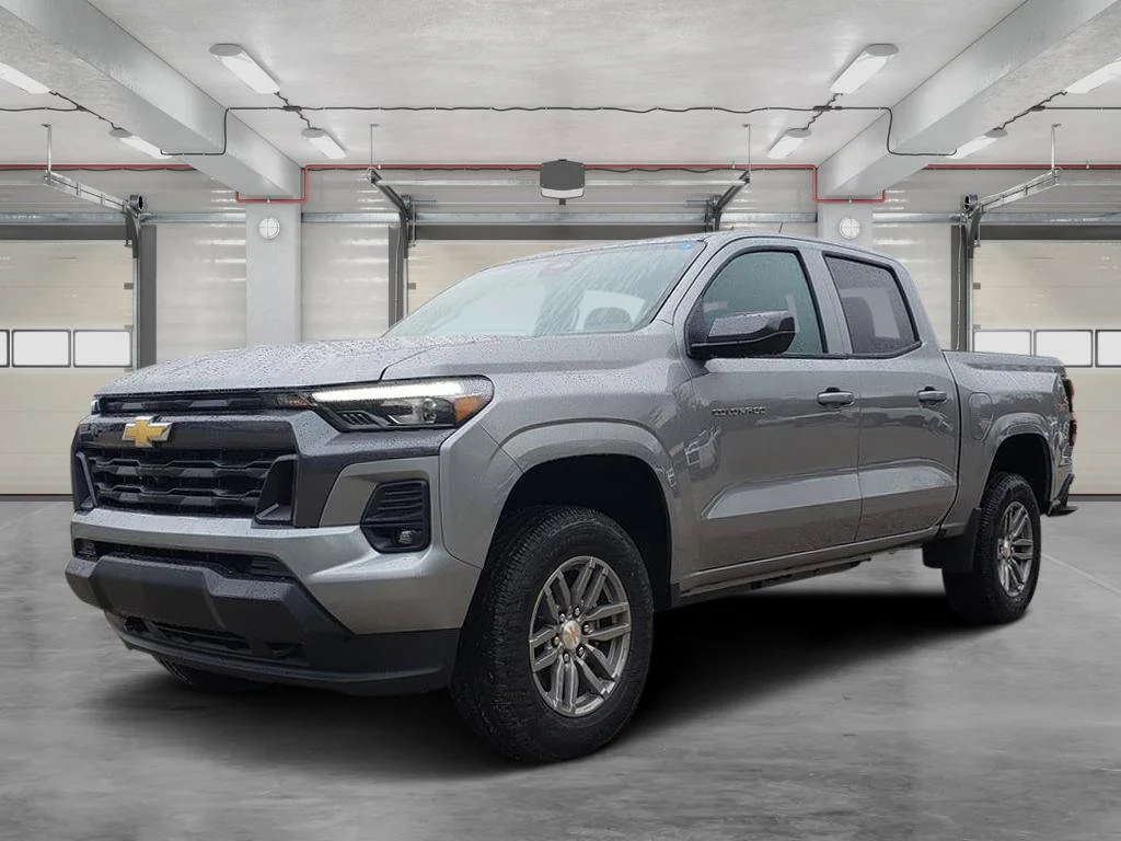 2026 Chevrolet Colorado LT - Photo 8