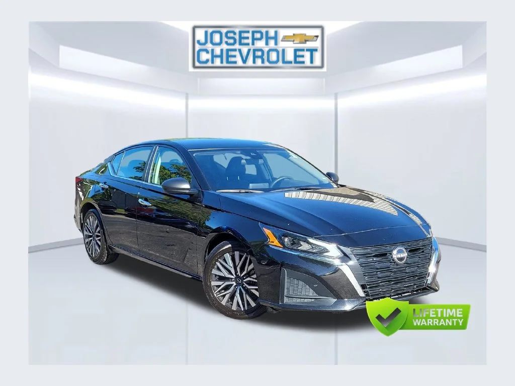 2025 Nissan Altima