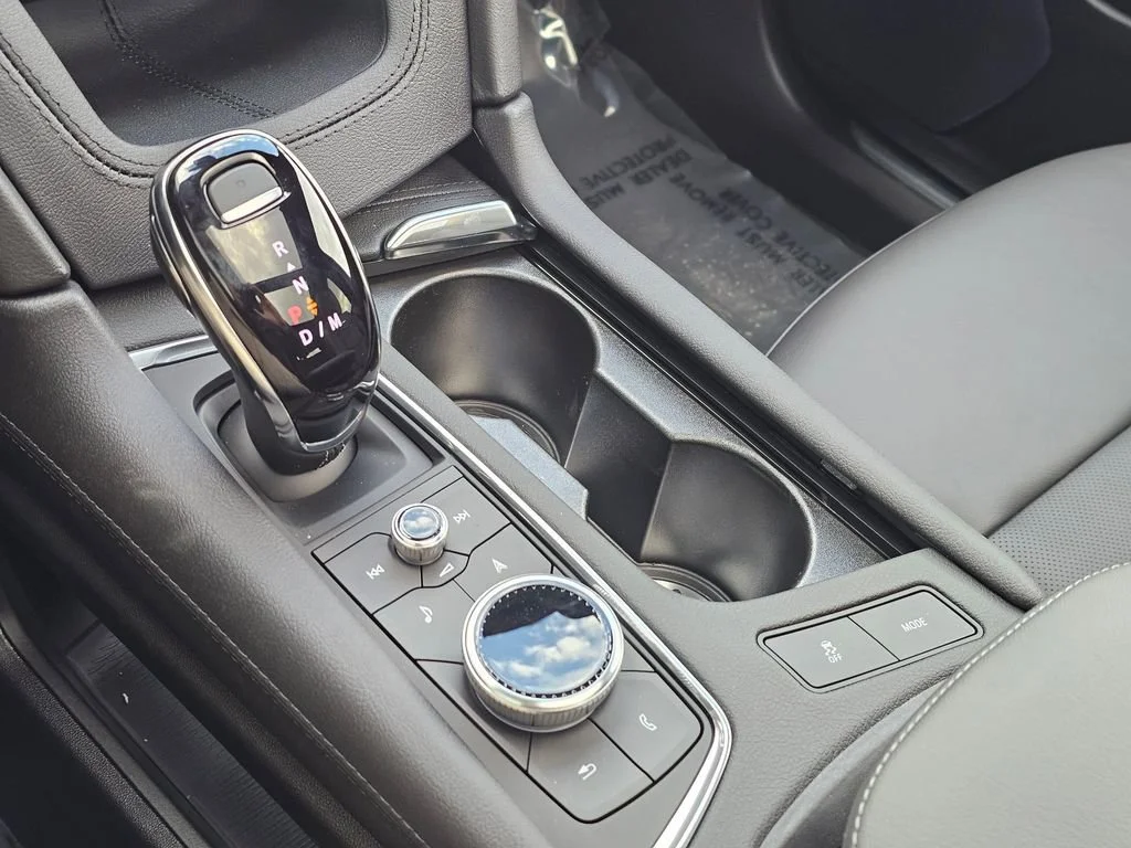 New 2026 Crystal White Tricoat Cadillac Sport image 35