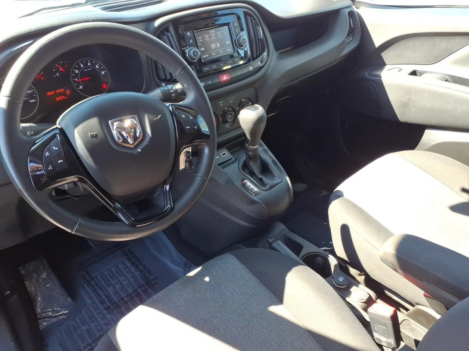 Used 2022 Bright White Ram Tradesman image 22
