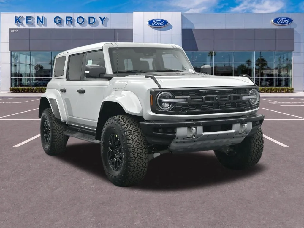 2026 Ford Bronco Raptor 4x4's photo