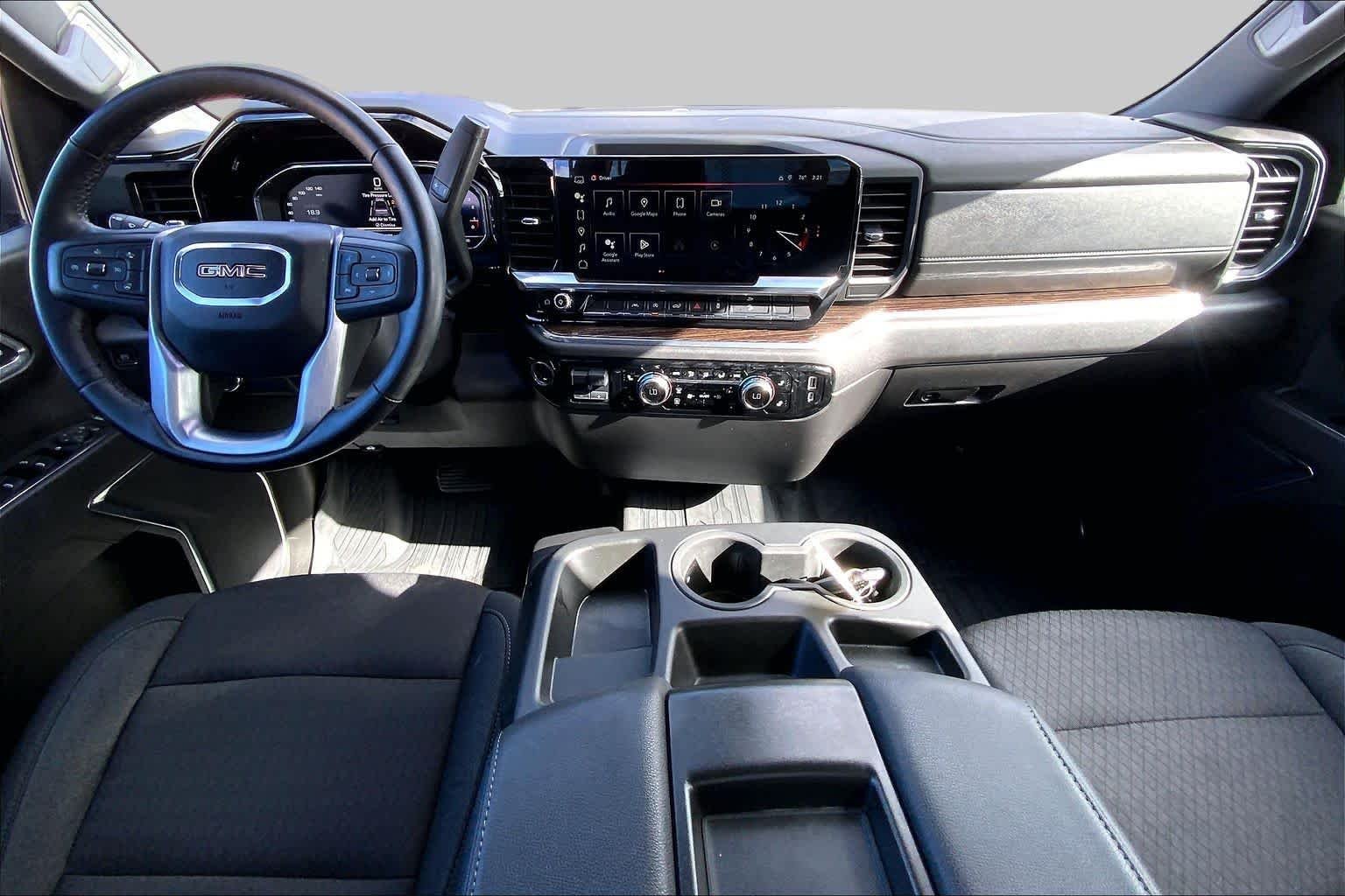 Used 2024 Titanium Rush Metallic GMC Elevation image 13