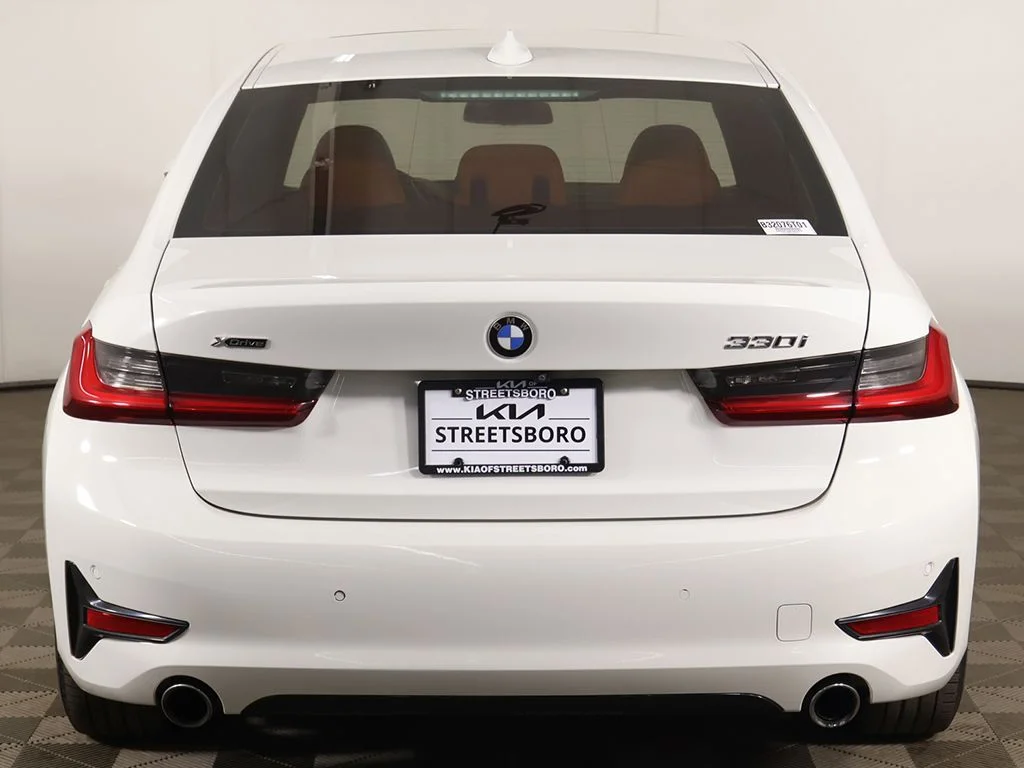 Used 2020 White BMW 330i xDrive image 13
