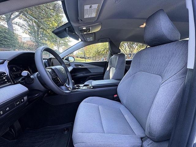 Certified Used 2025 ICE CAP Toyota  image 10