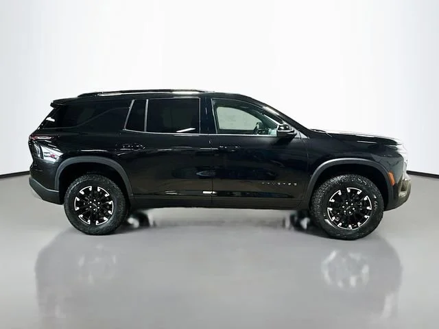 2026 Chevrolet Traverse Z71 - Photo 6