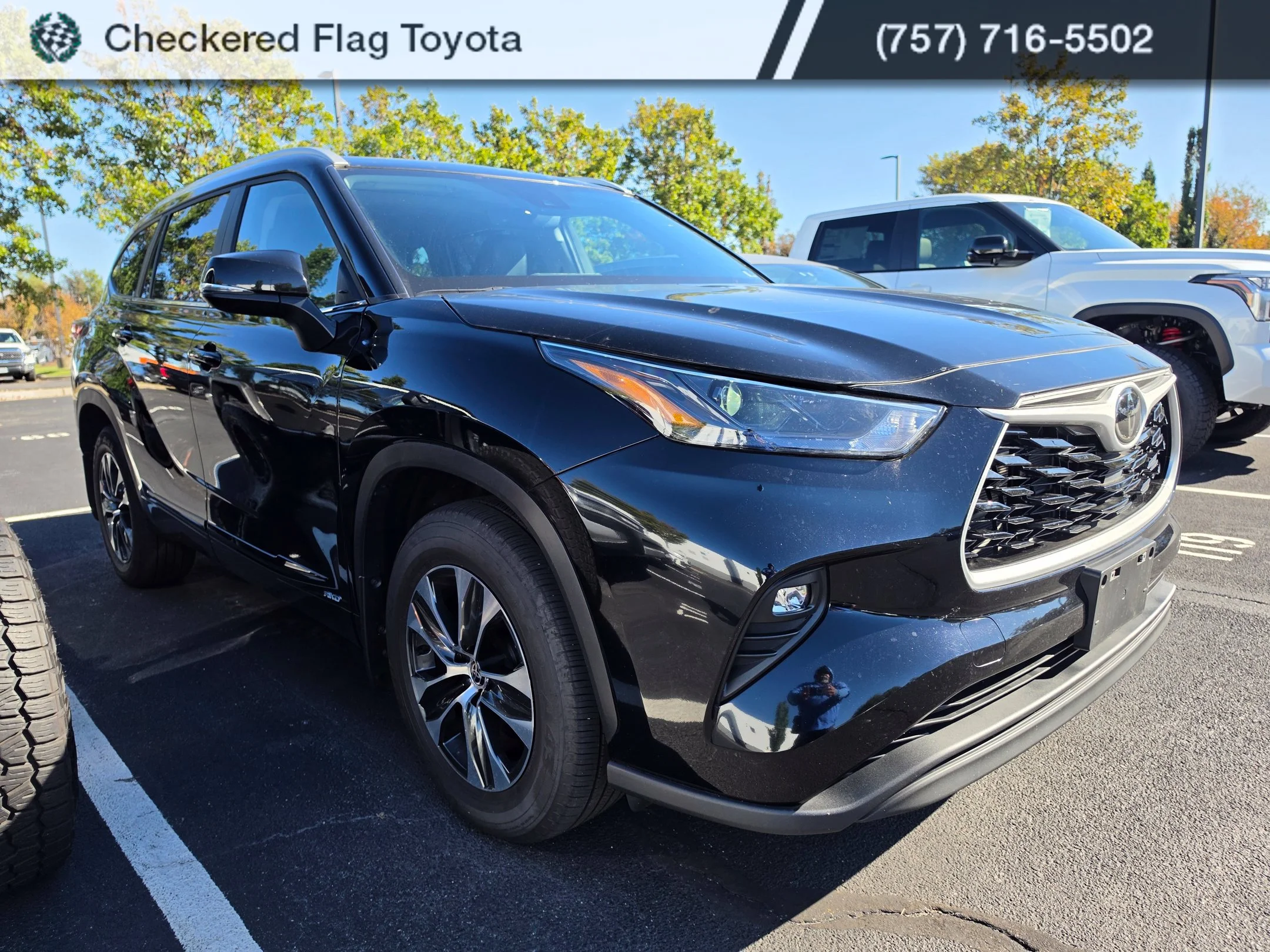 Certified Used 2026 Midnight Black Metallic Toyota XLE image 3