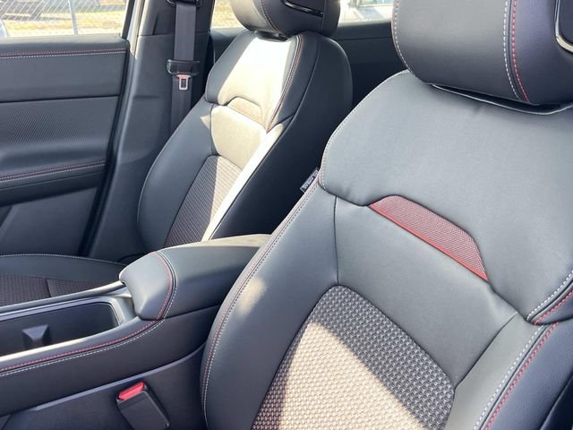 New 2026 Aspen White TriCoat Nissan SR image 23