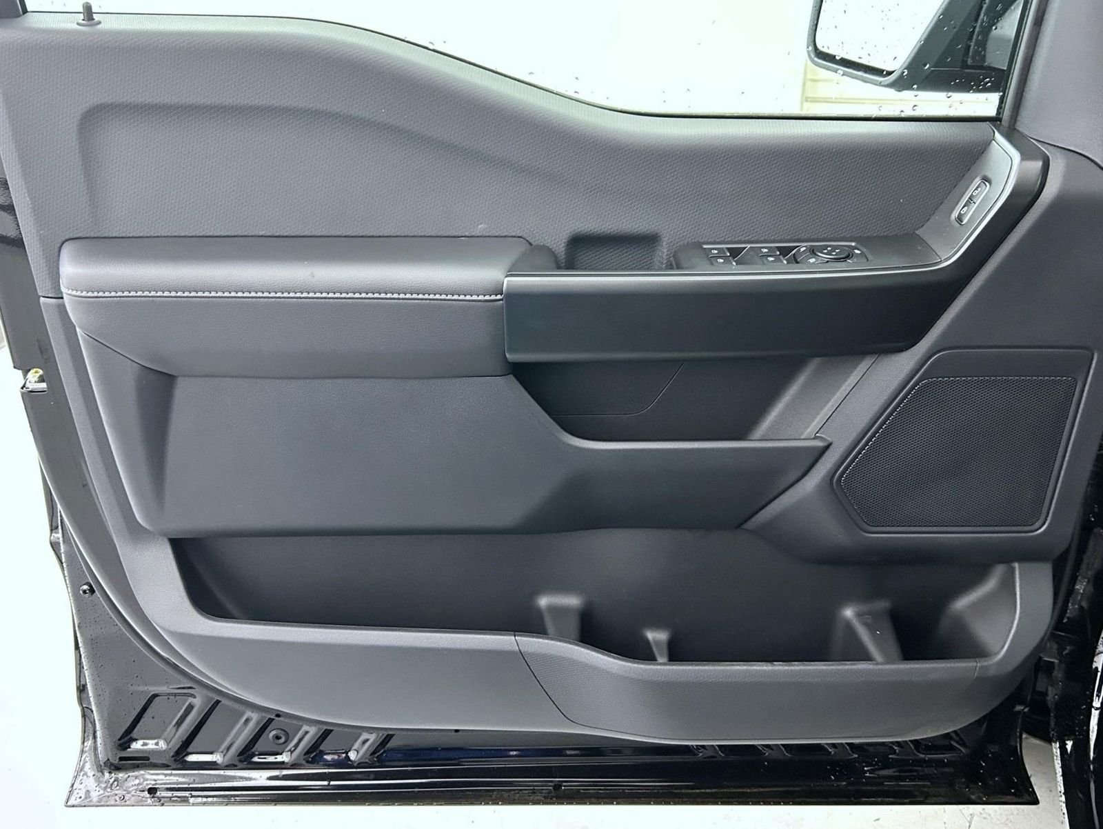 New 2026 Agate Black Metallic Ford STX image 9