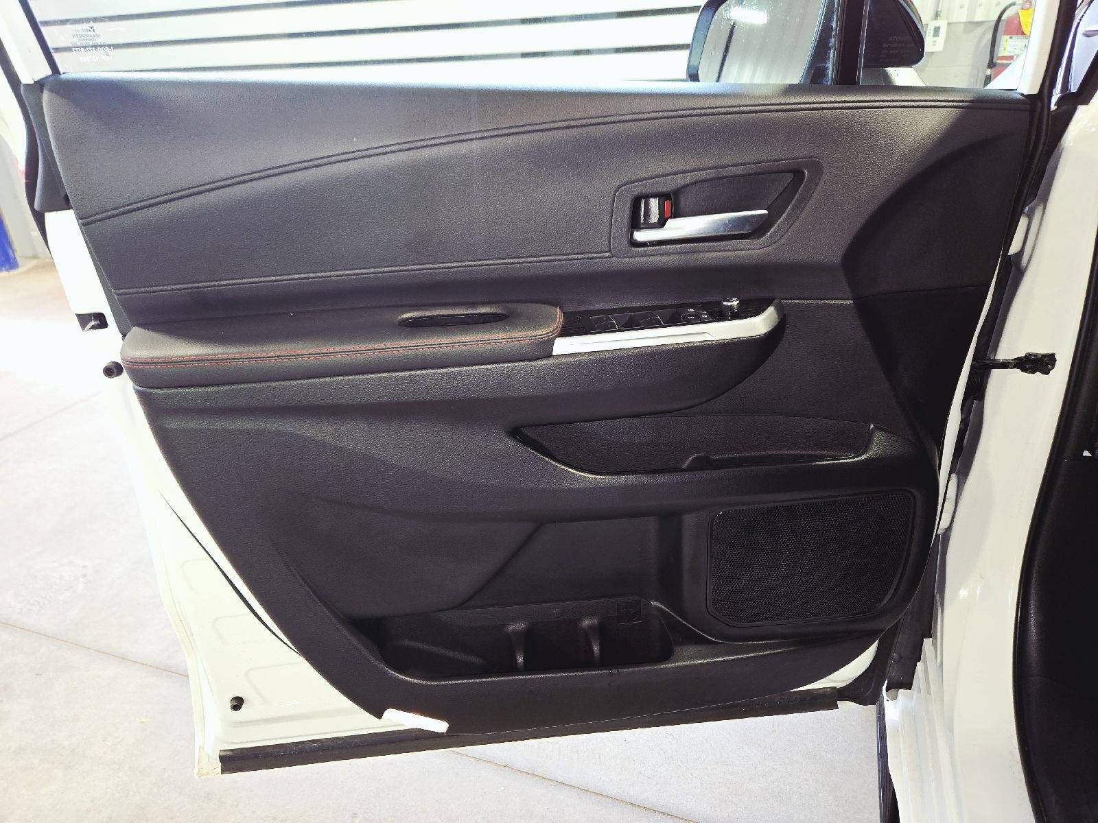 Used 2026 Ice Cap Toyota XSE image 13